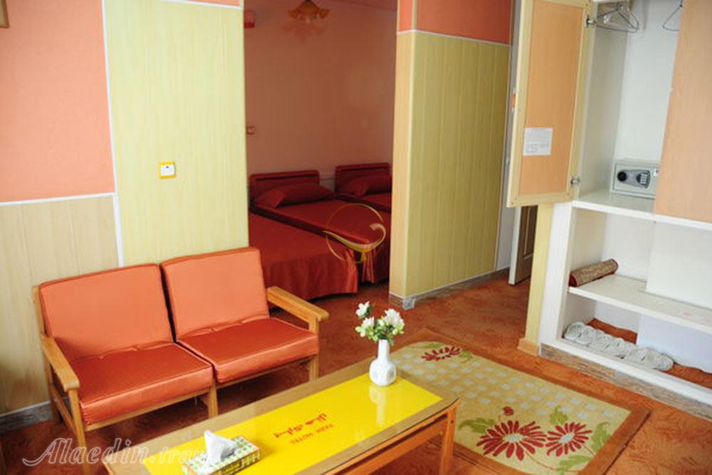 سوئیت هتل سه ستاره پارک زنجان | علاءالدین تراول