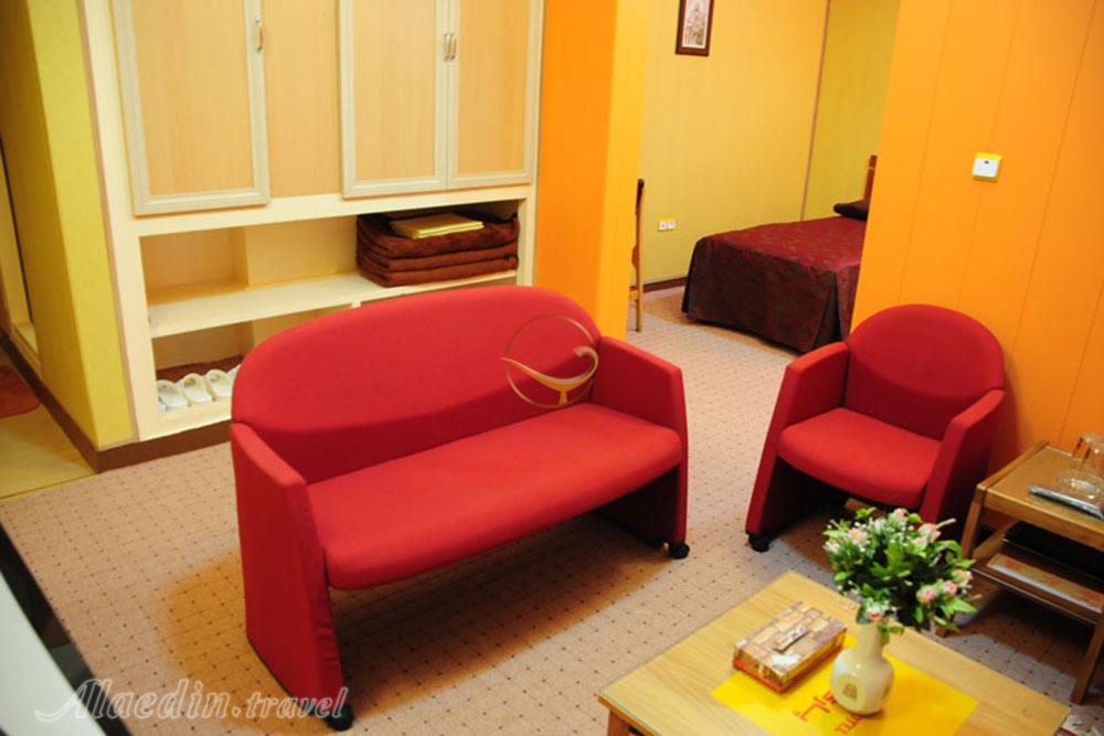 سوئیت هتل سه ستاره پارک زنجان | علاءالدین تراول