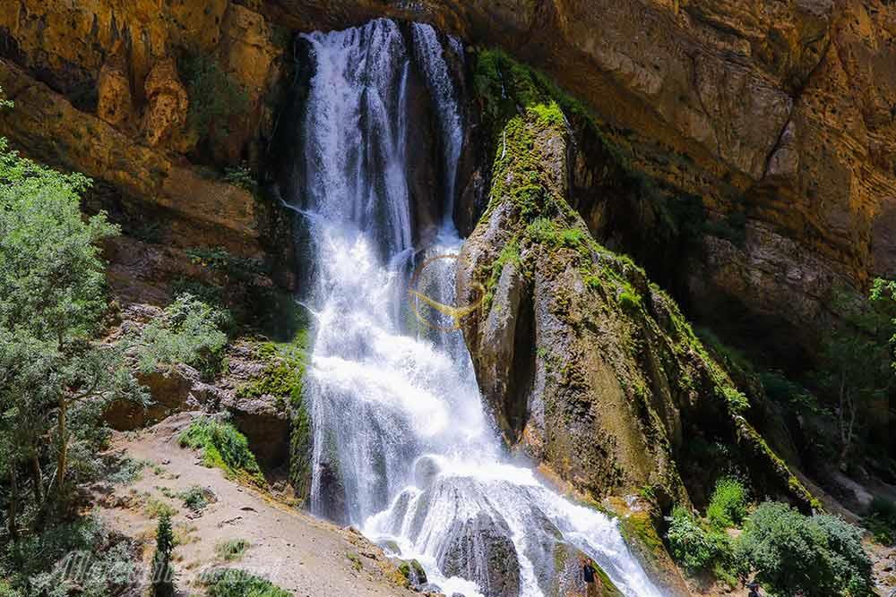 آبشار آب سفید الیگودرز | علاءالدین تراول