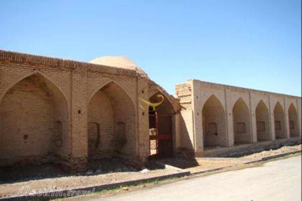 کاروانسرا و برج ارجنان اردکان | علاءالدین تراول