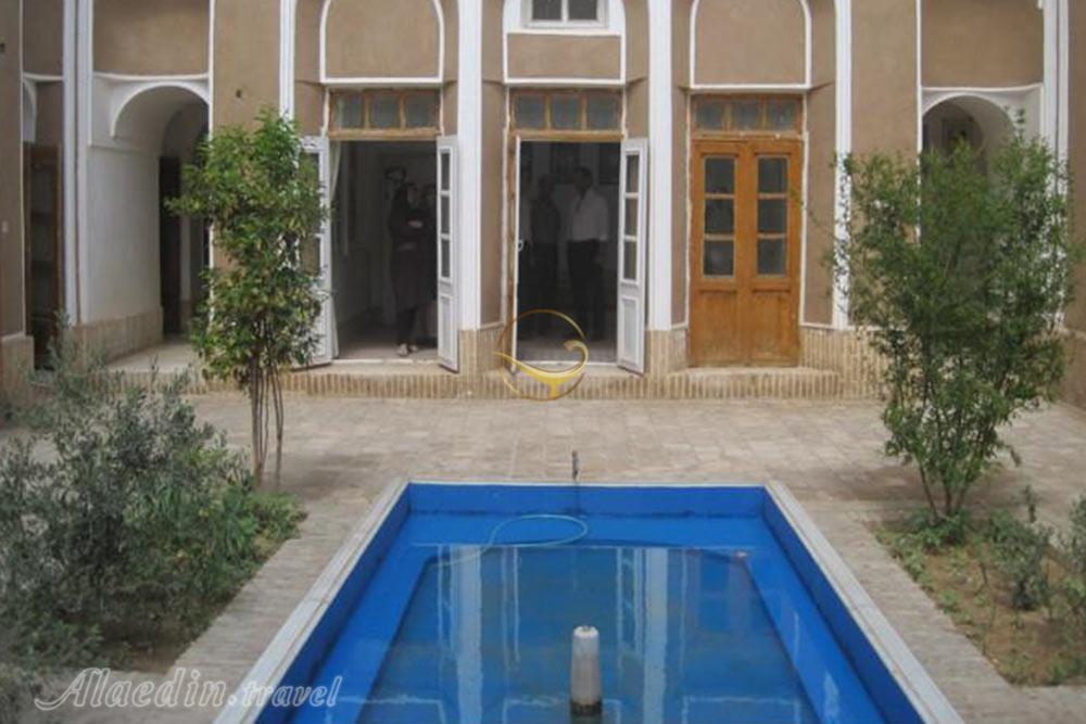 خانه آيت الله خاتمی (موزه رجال و مفاخر) اردكان | علاءالدین تراول