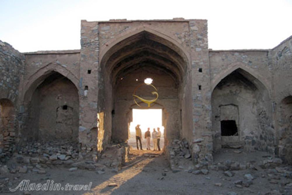 کاروانسرای زیرو اردکان | علاءالدین تراول