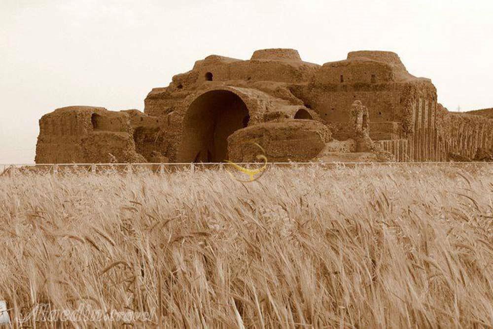 کاخ اردشیر بابکان (آتشکده) فیروزآباد | علاءالدین تراول