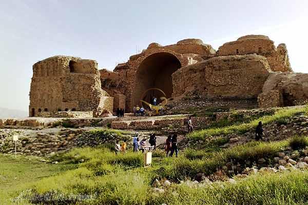 چشم انداز باستان شناسی ساسانی در فیروزآباد