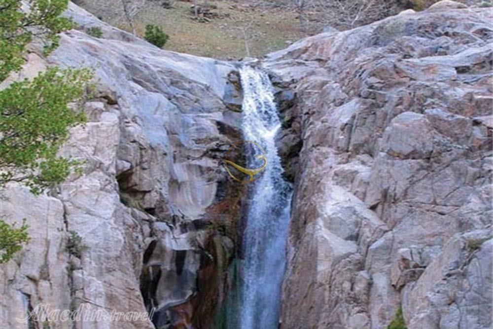 آبشار وروار در جیرفت | علاءالدین تراول