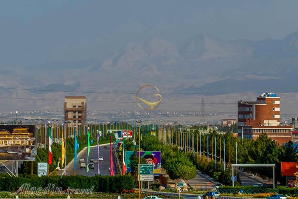 بزرگراه گردشگری هفت باغ در ماهان | علاءالدین تراول