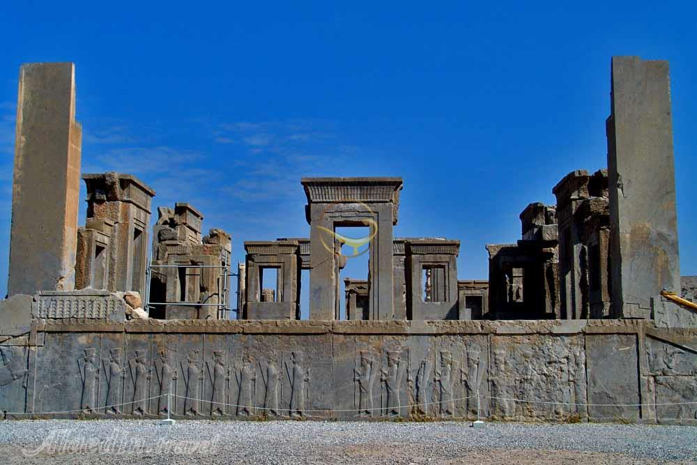 نمای جنوبی کاخ تچر تخت جمشید | علاءالدین تراول