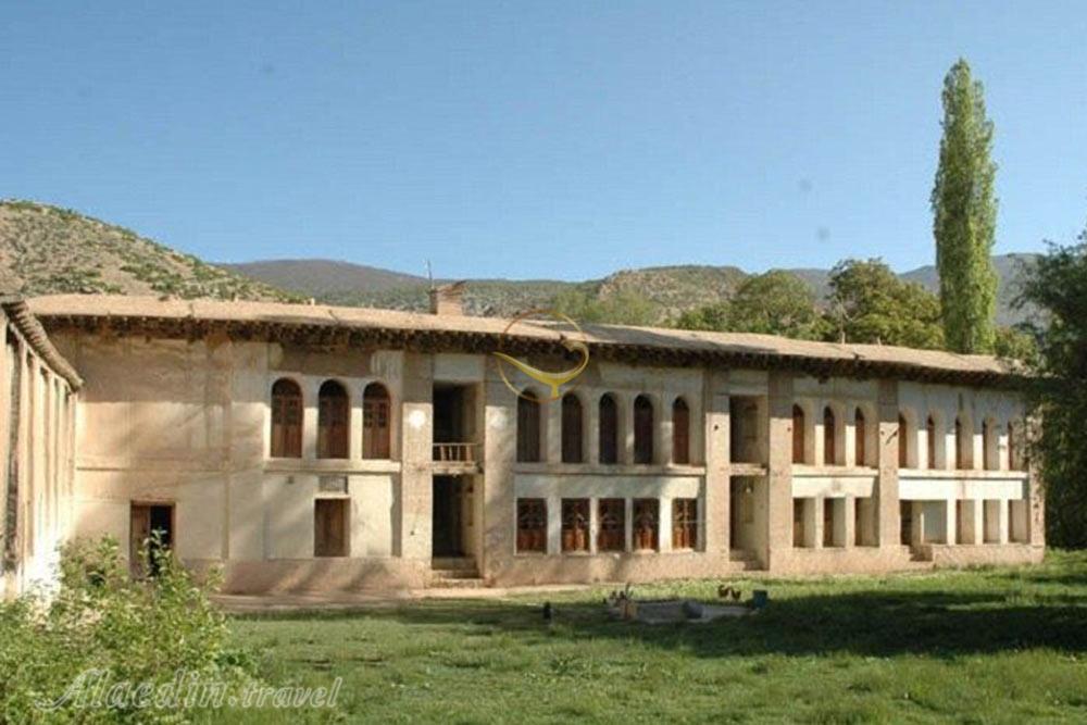 عمارت ابراهیم خان در مهدیشهر (شکارگاه ملاده) | علاءالدین تراول