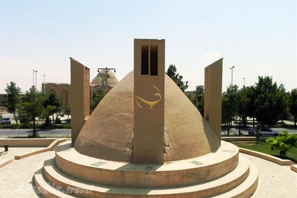 برج محمودآباد میبد | علاءالدین تراول