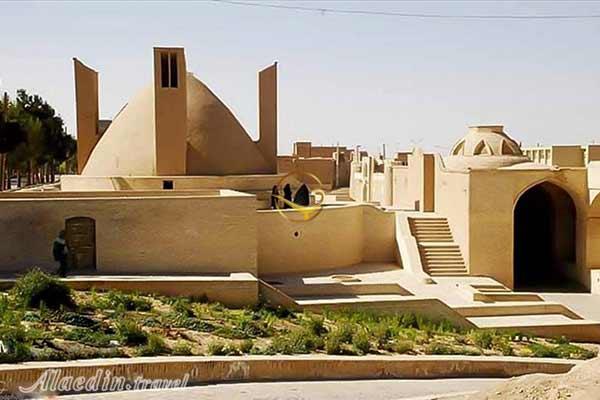 برج محمودآباد میبد