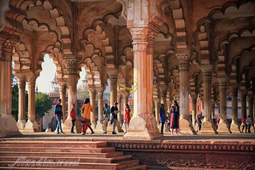 قلعه سرخ یا قلعه آگرا - هند