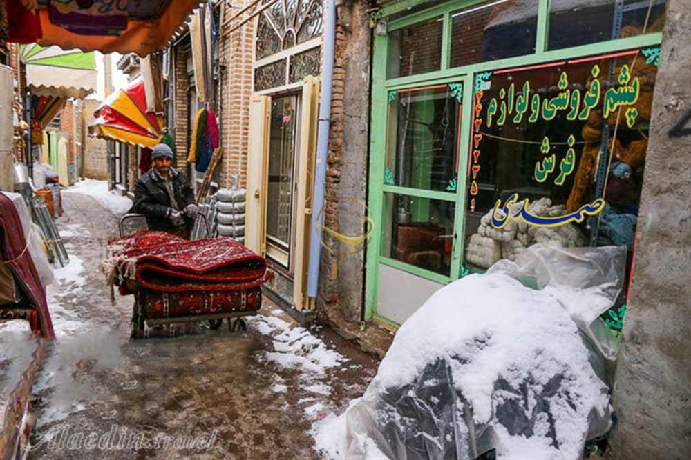 محوطه بیرونی بازار اهر | علاءالدین تراول