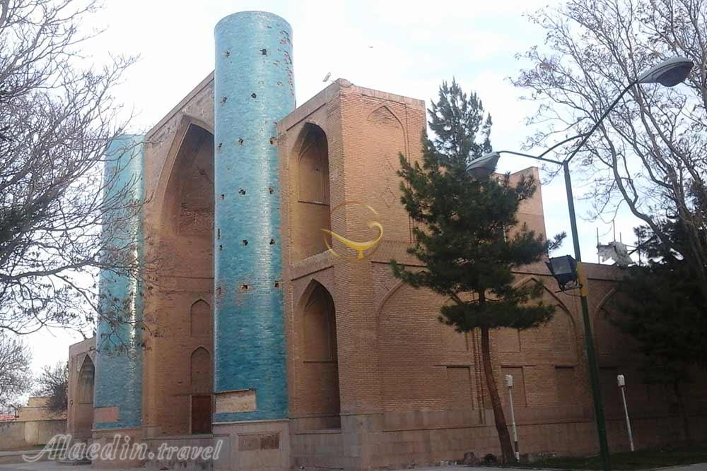 آرامگاه شیخ شهاب الدین اهری | علاءالدین تراول