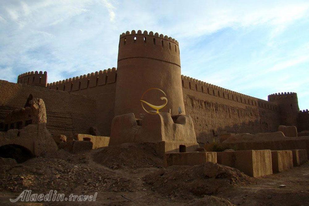 ارگ انار | علاءالدین تراول