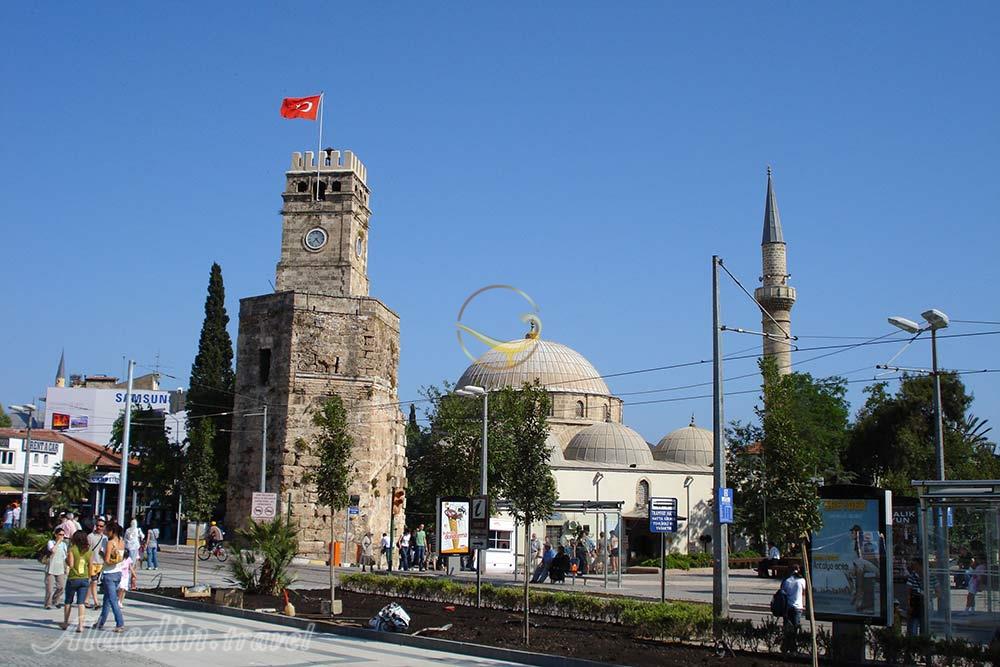 برج ساعت در آنتالیا - ترکیه | علاءالدین تراول