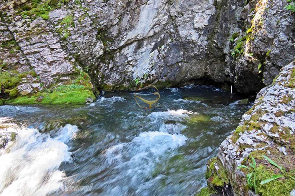 چشمه کارستی در آنتالیا - ترکیه | علاءالدین تراول