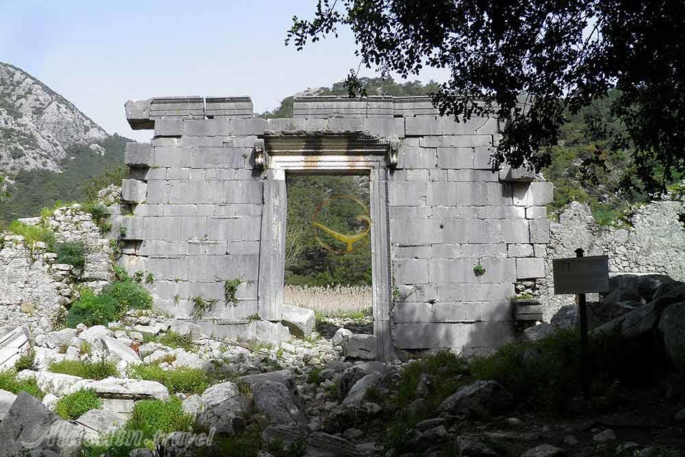 بقایای شهر باستانی المپوس در آنتالیا - ترکیه | علاءالدین تراول