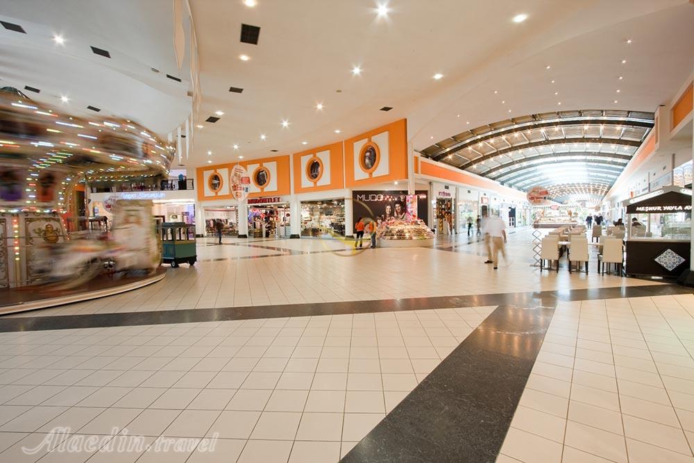 مرکز خرید اوزدیلک پارک در آنتالیا - ترکیه | علاءالدین تراول