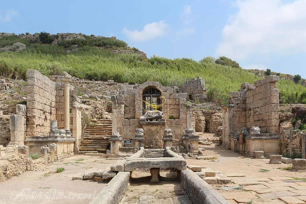 شهر باستانی پرگه در آنتالیا - ترکیه | علاءالدین تراول