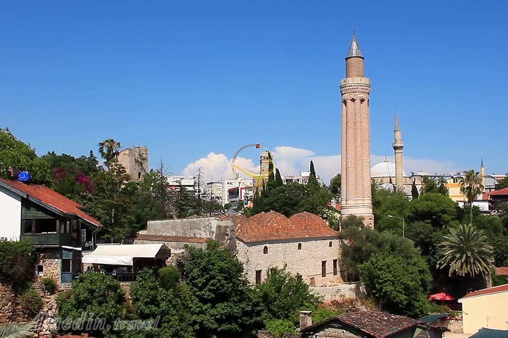 مسجد مناره یولی در آنتالیا - ترکیه | علاءالدین تراول