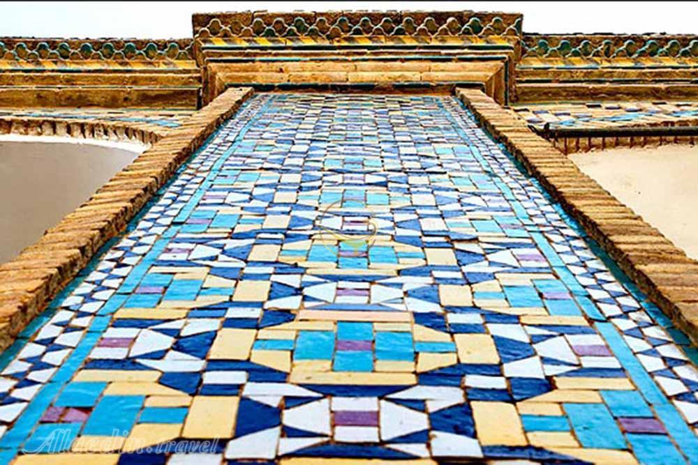 تزئینات کاشیکاری خانه حسن پور اراک | علاءالدین تراول