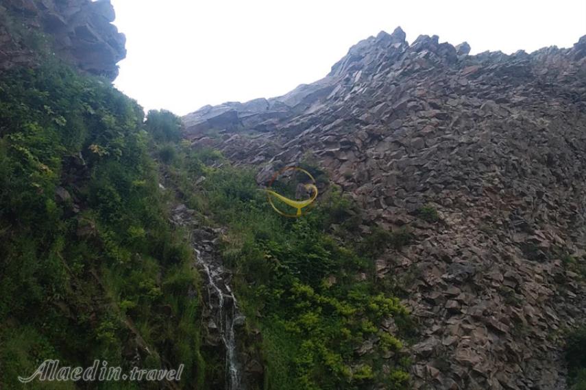 آبشار و آب گرم سردابه اردبیل