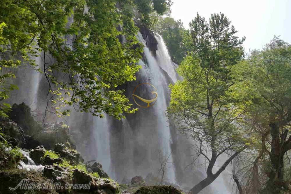 آبشار زرد لیمه (بوینه) در اردل | علاءالدین تراول