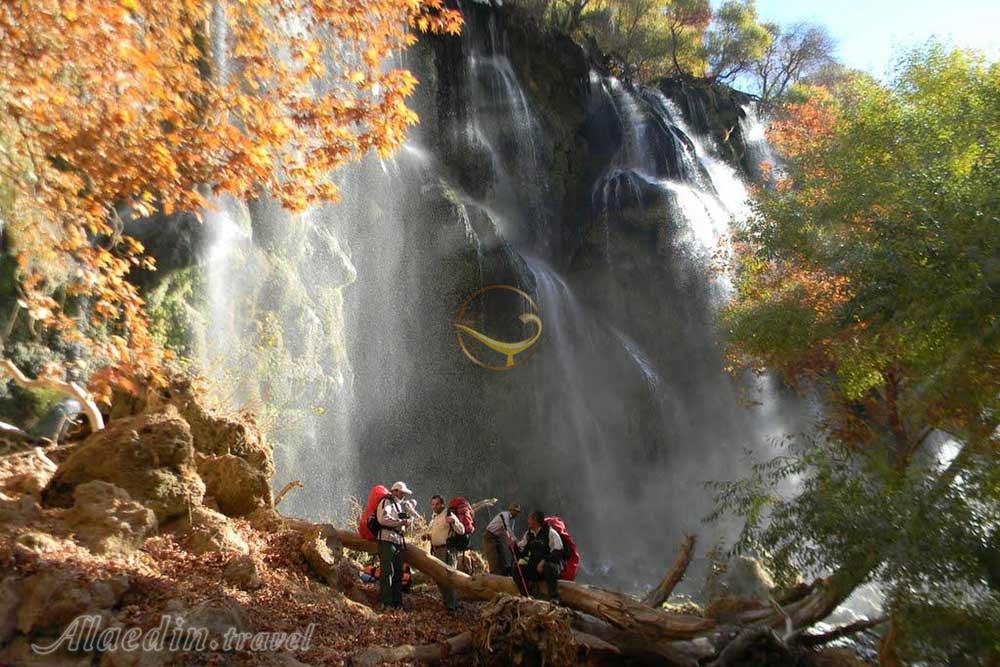 آبشار زرد لیمه (بوینه) در اردل | علاءالدین تراول