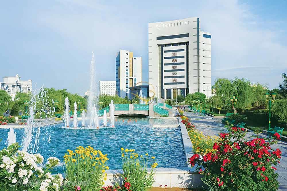 موزه فرش ترکمنی عشق آباد - ترکمنستان | علاءالدین تراول