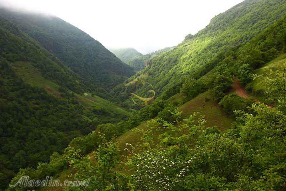 روستای گیلده (شهر بام های سفالی) آستارا | علاءالدین تراول