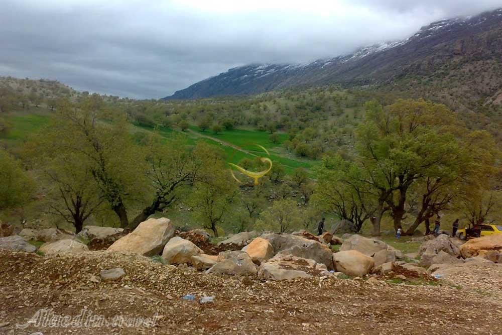 تنگه باستانی لارت بدره | علاءالدین تراول