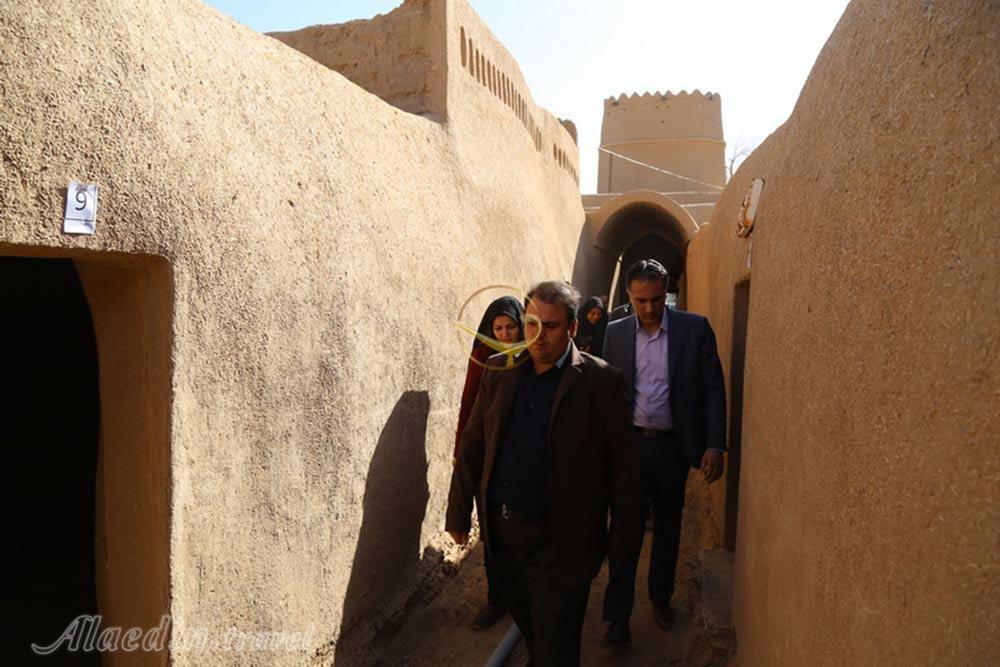 قلعه بهمن بافق | علاءالدین تراول