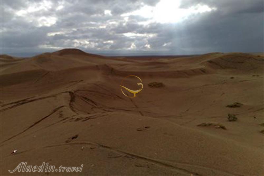 ریگزار شن های روان صادق آباد بافق | علاءالدین تراول