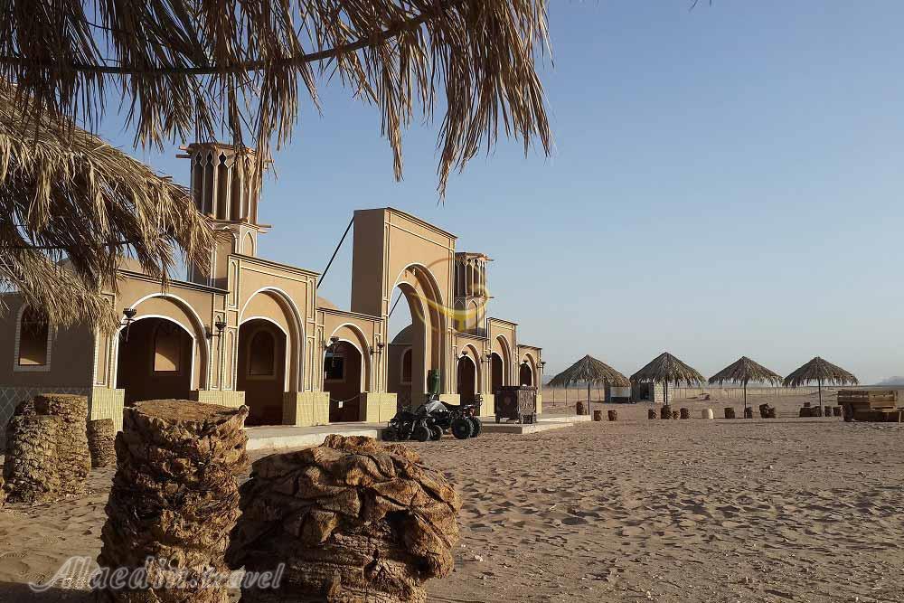 کمپ کویری شن و شادن بافق | علاءالدین تراول