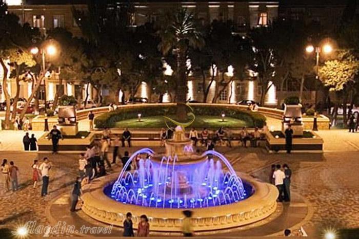 میدان فانتن باکو - جمهوری آذربایجان