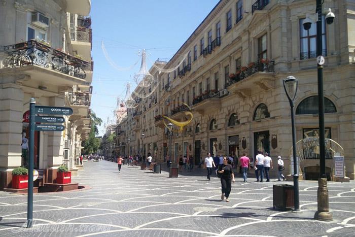 میدان فانتن باکو - جمهوری آذربایجان