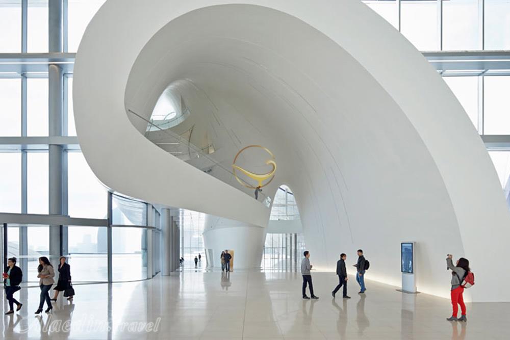 مرکز فرهنگی حیدر علی اف باکو - جمهوری آذربایجان | علاءالدین تراول