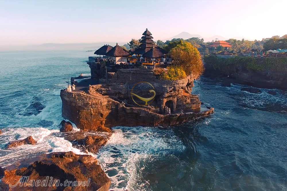 معبد تانا لوط در بالی - اندونزی | علاءالدین تراول