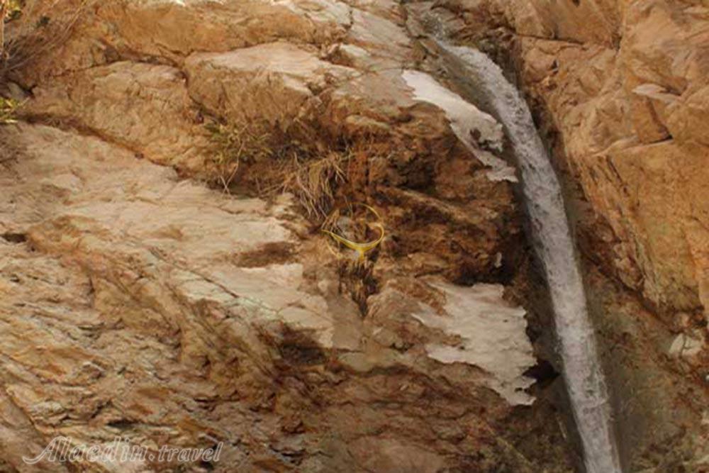 آبشار ده بکری در بم | علاءالدین تراول