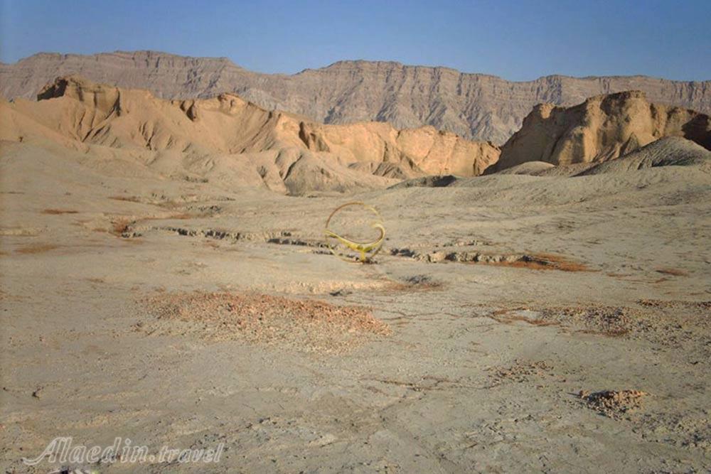 گنبد نمکی گچین در بندرعباس | علاءالدین تراول