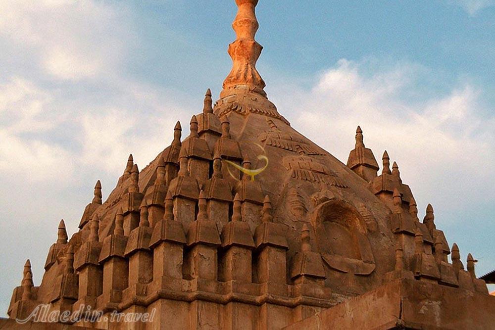 معبد هندوها بندرعباس (پرستشگاه بت گوران) | علاءالدین تراول