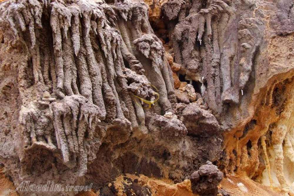 غار نمکی خرسین در بندرعباس (گنبدهای نمکی خرسین) | علاءالدین تراول