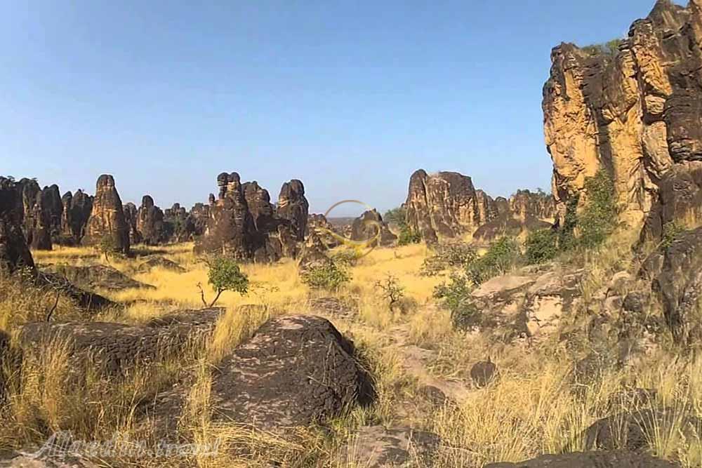 چشم اندازهای زمین شناختی سیندو در بانفورا | علاءالدین تراول