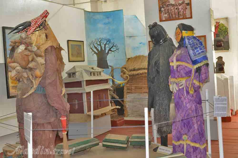 موزه ملی گامبیا در بانجول | علاءالدین تراول