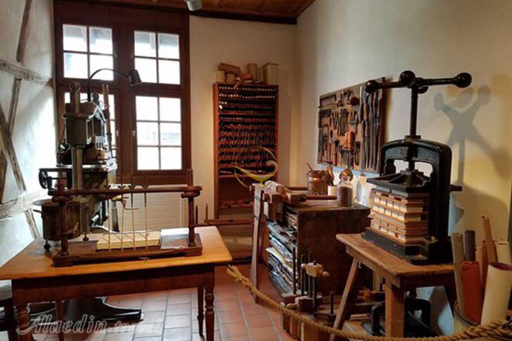 موزه کاغذ در بازل - سوئیس | علاءالدین تراول