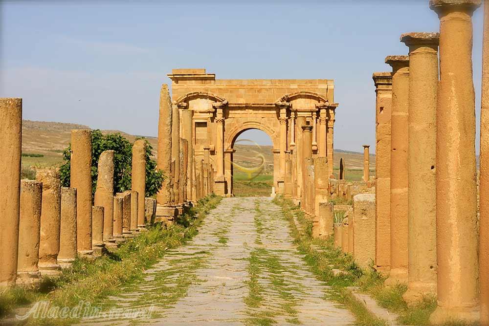 شهر باستانی تیمگاد در باتنه | علاءالدین تراول