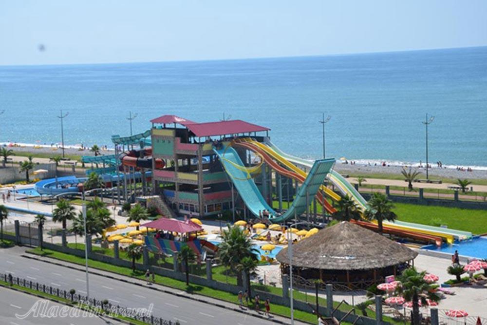 پارک آبی باتومی در گرجستان | علاءالدین تراول