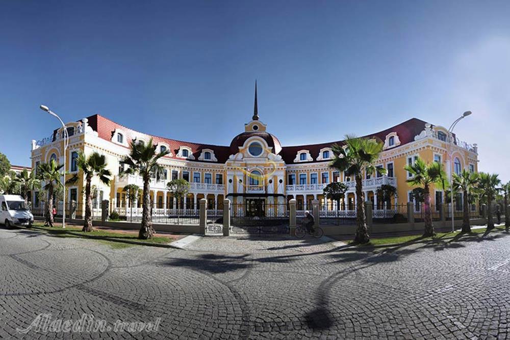 سالن تئاتر باتومی در گرجستان | علاءالدین تراول