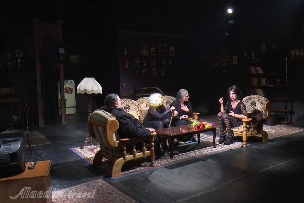 سالن تئاتر باتومی در گرجستان | علاءالدین تراول