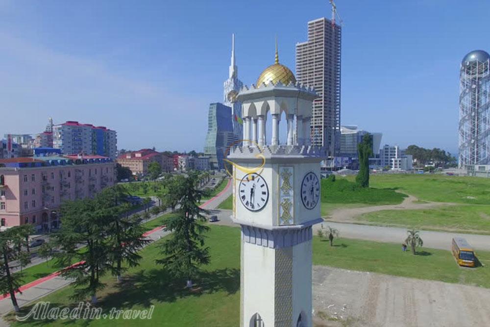 برج ساعت چاچا در باتومی - گرجستان | علاءالدین تراول